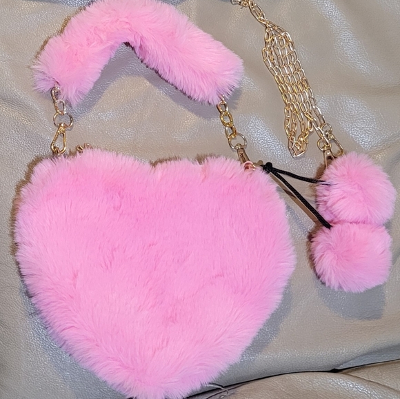 New Valentine's Plush Pink Purse with Gold Crossbody Chain - Picture 3 of 4